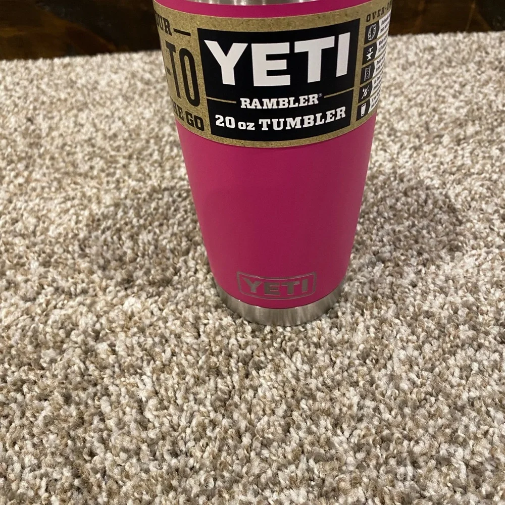 YETI Rambler 20 oz Tumbler - Picture 3 of 3